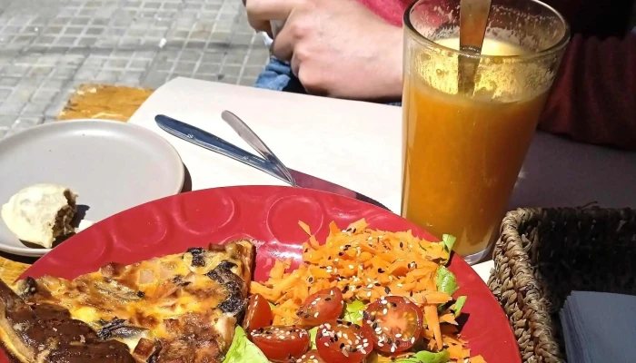 Carmesi Cafe Comentario 2 - Montevideo