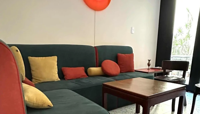 Casa De Abajo Cafe Comentario 4 - Montevideo