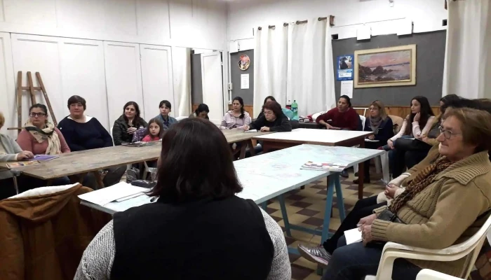 Casa De La Cultura Los Cerrillos -  Todo - Los Cerrillos