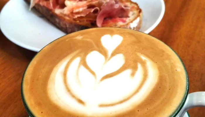 Casa Zorrilla -  Comidas Y Bebidas - Pando