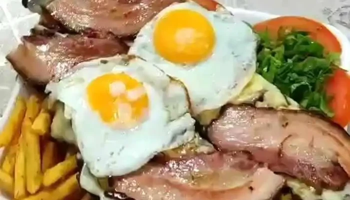 Casi La Esquina -  Videos - Tacuarembó