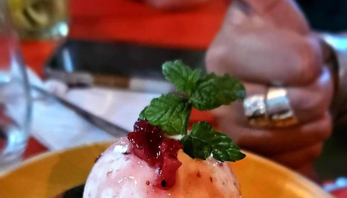 Catorce -  Resto Comentario 1 - Salto