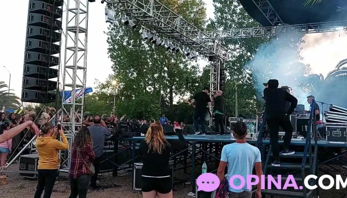 Centro Civico Dr Salvador Allende Municipio De Barros Blancos Videos - Barros Blancos