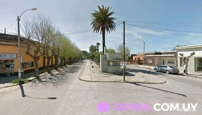 Centro Comercial E Industrial De San Ramón - Av. Jose Batlle Y Ordoñez