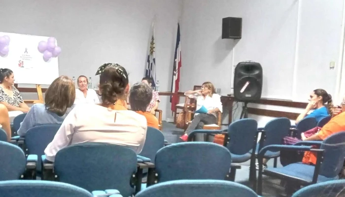 Centro Comercial E Industrial De Soriano -  Comentario 3 - Mercedes