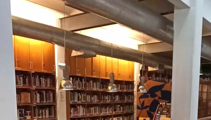 Centro Cultural De Espana Comentario 1 - Montevideo