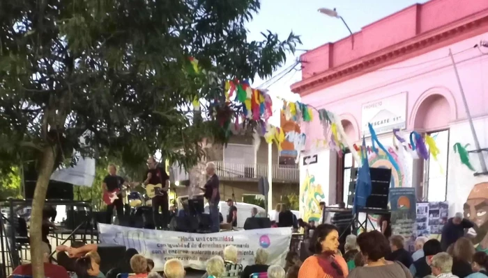 Centro Cultural Oeste -  Promocion - Montevideo