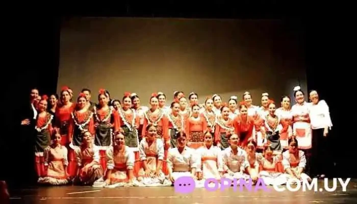 Centro De Arte Flamenco La Plazuela Catalogo - Montevideo