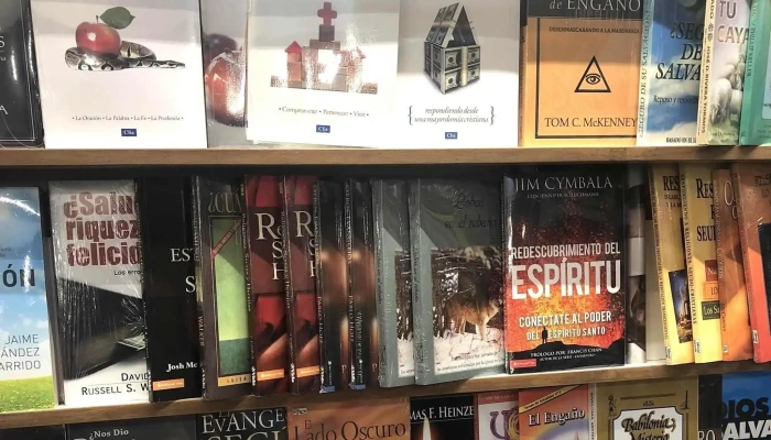 Centro De Literatura Cristiana -  Telefono - Montevideo