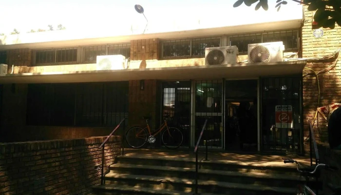 Centro De Salud Union -  Edificio - Montevideo