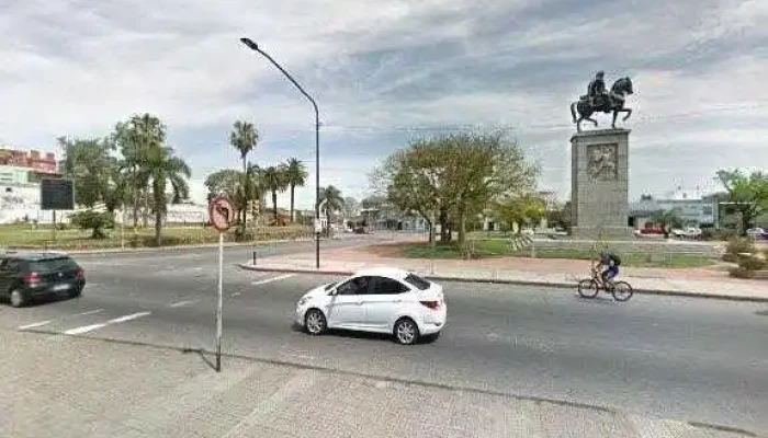 Centro Odontologico Dentalplus Direcciondeg - Montevideo