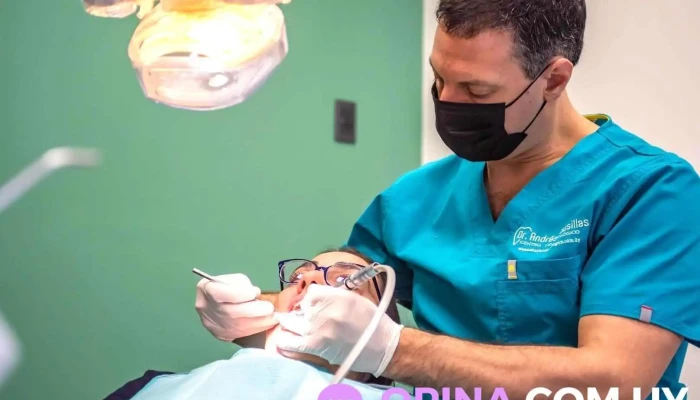 Centro Odontológico Dr. Andrés Cousillas - Montevideo