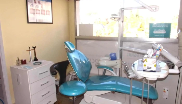 Centro Odontologico Pocitos -  Del Propietario - Montevideo