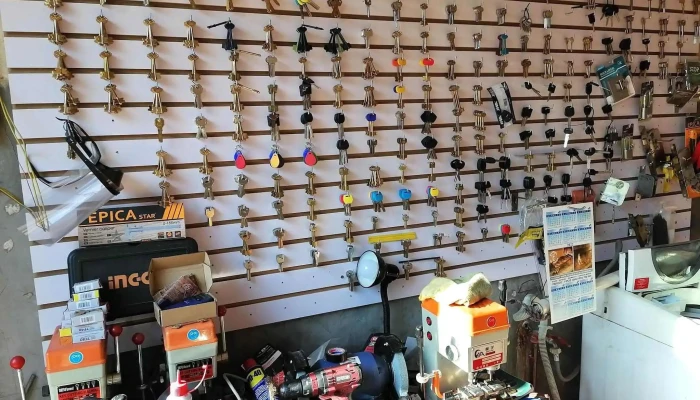 Cerrajeria La Llave Perfecta Del Propietario - Montevideo