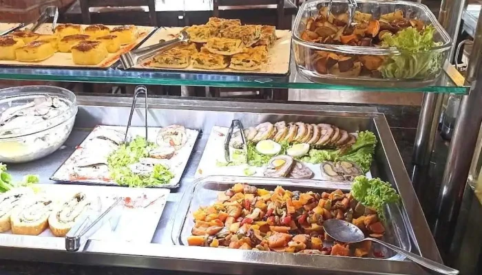 Ch Parrilla Con Historia -  Comida Y Bebida - Maldonado