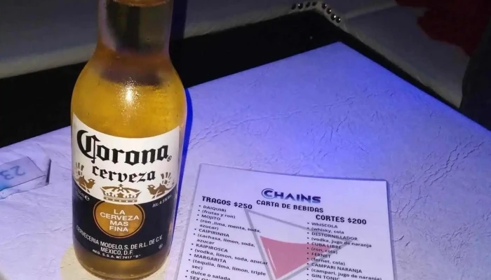 Chains Pub -  Menu - Montevideo