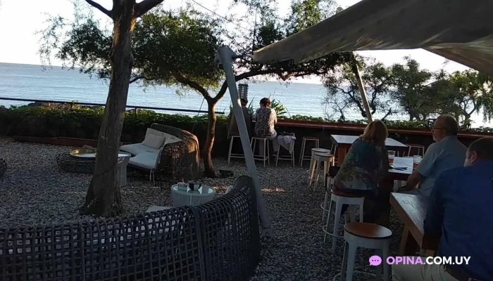 Charco Bistro Videos - Colonia del Sacramento