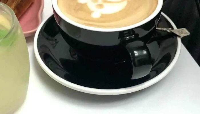 Charlotte Cafe -  Videos - Montevideo