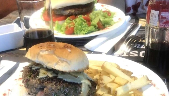 Charlys Club Comentario 7 - Montevideo