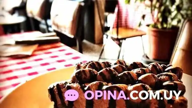 Che Carmelo By Morgan -  Comida Y Bebida - Carmelo