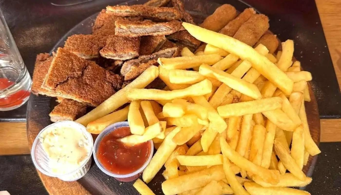 Chin Chin -  Comidas Y Bebidas - Montevideo