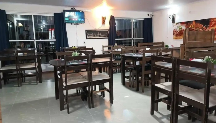 Chiviteria Restaurante Pizzeria El Correcaminos Ambiente - Treinta y Tres