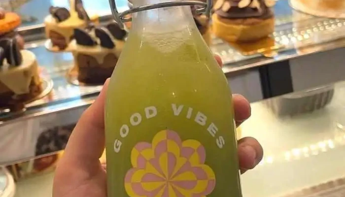 Chocofactory Dulcepasionpatisserie Comidas Y Bebidas - Durazno