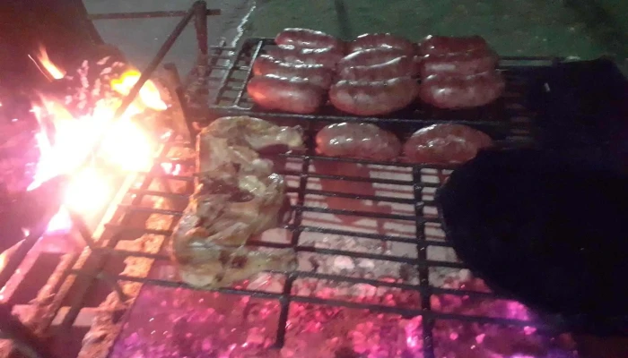 Chori Aparicio -  Comidas Y Bebidas - Mercedes