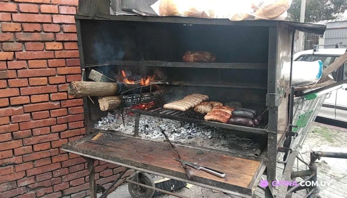 Hamburguesas a La Parrilla - Montevideo Hamburguesas a La Parrilla - Montevideo