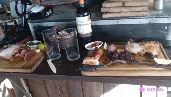 Churrasquitos Subagente De Quinielas 218 Comida Y Bebida - Piedra del Toro