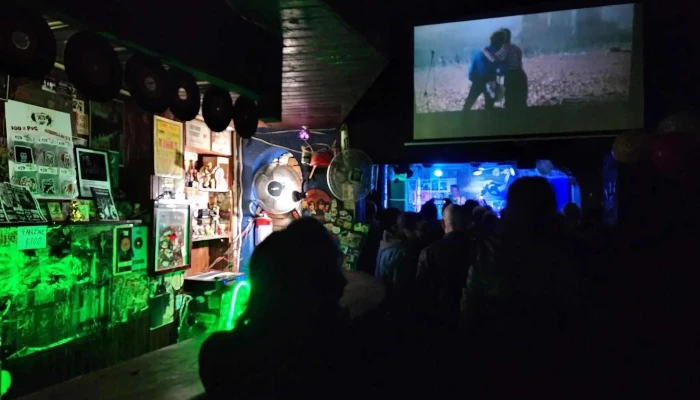 Clash City Rockers Bar -  Recientes - Montevideo