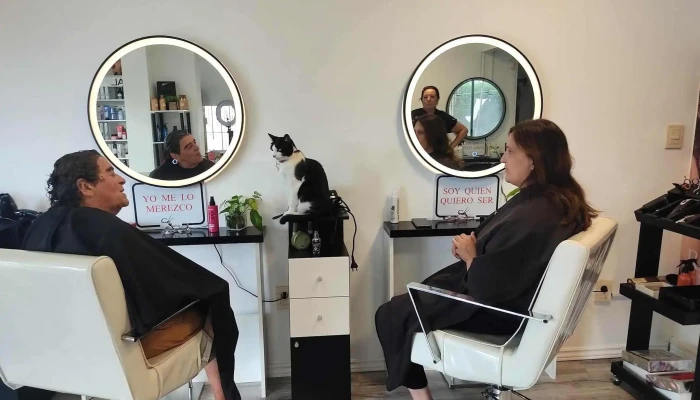 Claudia Gutierrez Estilista Unisex -  Peinado - Las Toscas