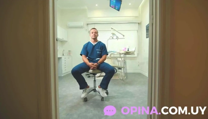 Clinica De Implantes Bicon   Pocitos Del Propietario - Montevideo