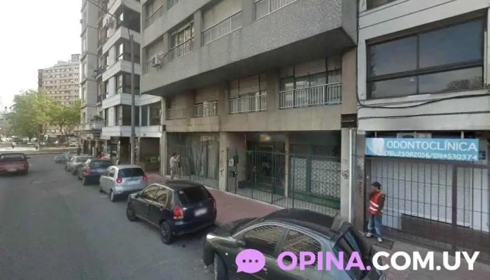 Clinica Dental Montevideo - Montevideo