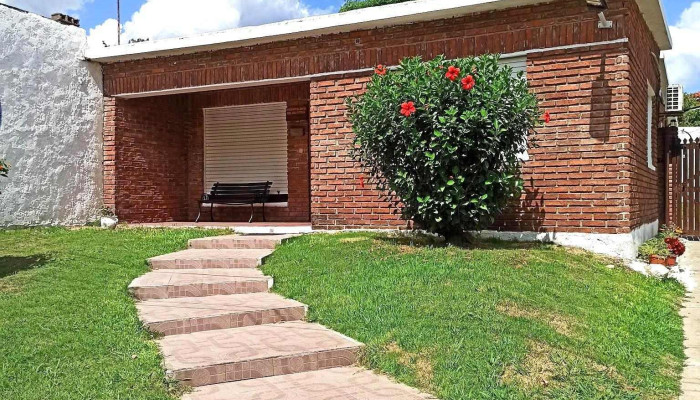 Clinica Odontologica   Alicia Guadalupe Dentista Videos - San Bautista