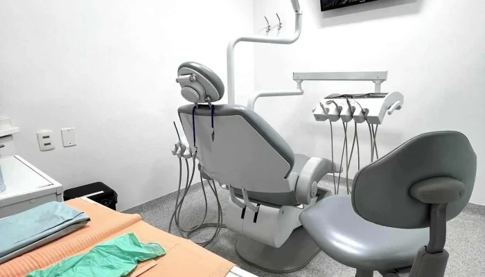 Clinica Odontologica Biosmile Del Propietario - Montevideo