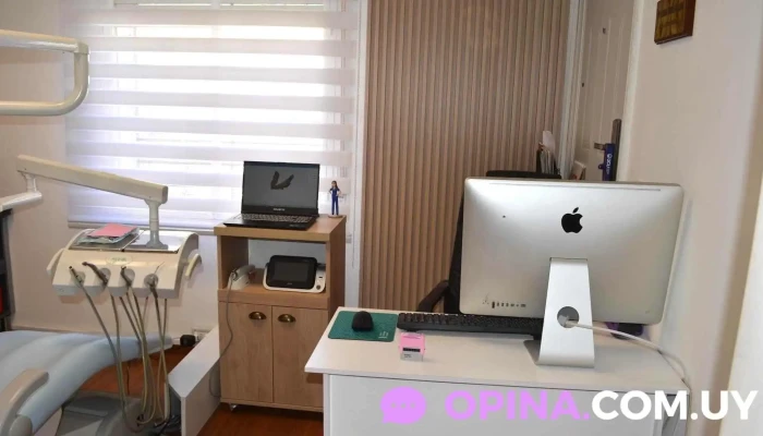 Clinica Odontologica Dra Torres Macedo Instagram - Las Piedras