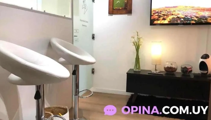 Clinica Odontologica Integral Del Propietario - Montevideo