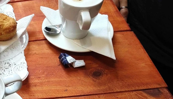 Coffee House -  Comentario 6 - Maldonado