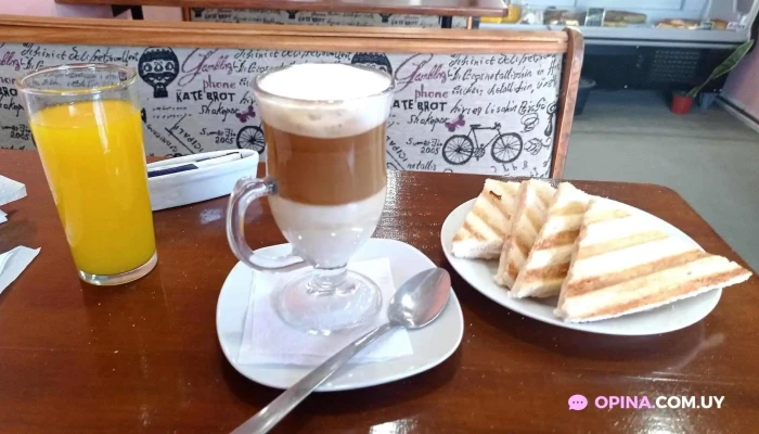 Coffeelado Comida Y Bebida - Las Piedras