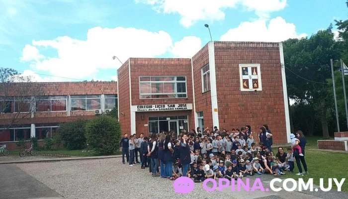 Colegio San Jose Precios - Minas