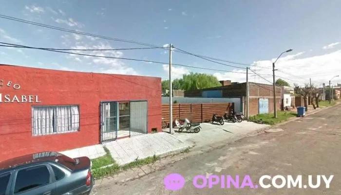 Colegio y Liceo Santa Isabel - Adelaida Puyol