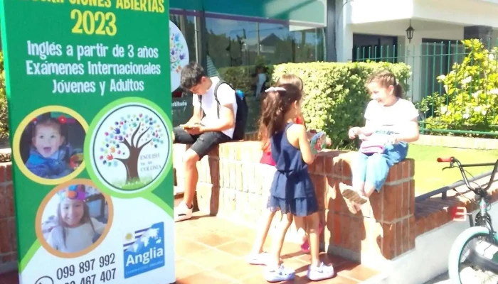 Colonia English House -  Donde - Colonia