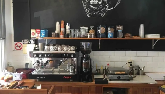 Colonia Sandwich Coffee Shop -  Ambiente - Col. del Sacramento