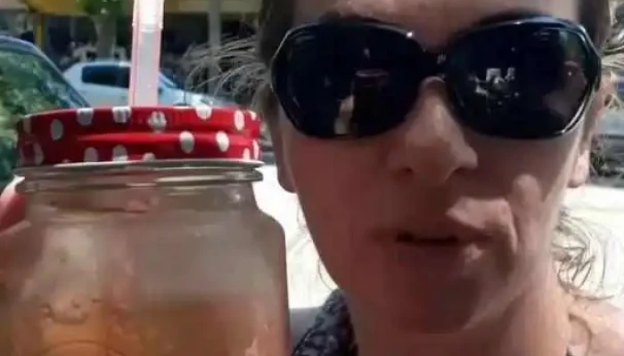 Colonia Sandwich Coffee Shop -  Videos - Col. del Sacramento