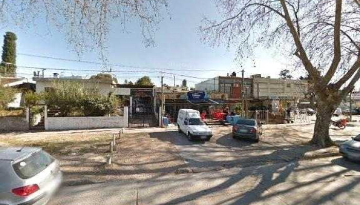 Come Y Calla Carrasco -  Street View Y 360 - Montevideo