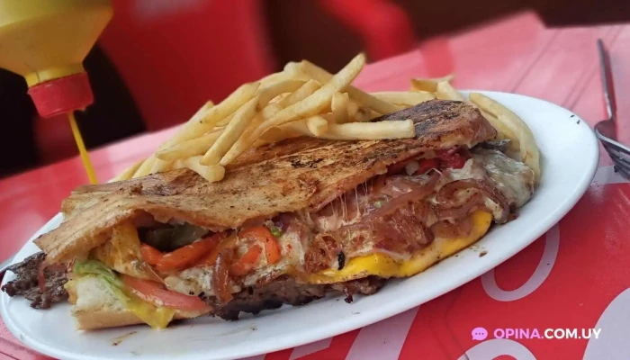 Comipaso Lo Del Boca Comida Y Bebida - La Paloma