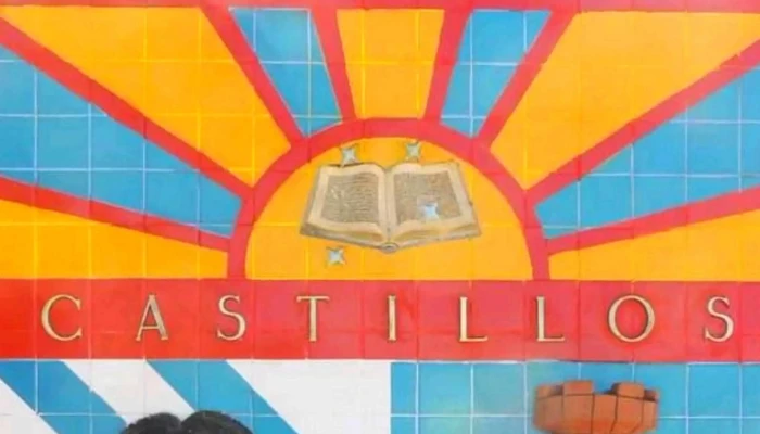 Complejo -   Cultural 2 De Mayo Castillos Fotos - Castillos