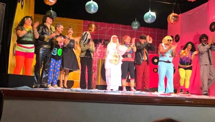 Complejo -   Cultural 2 De Mayo Castillos Opiniones - Castillos