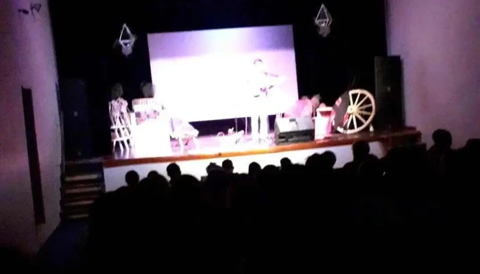 Complejo -  Cultural 2 De Mayo Castillos Videos - Castillos